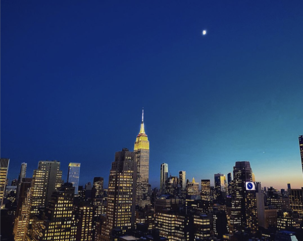 Jodi Stout Photography - The Moon and New York City
